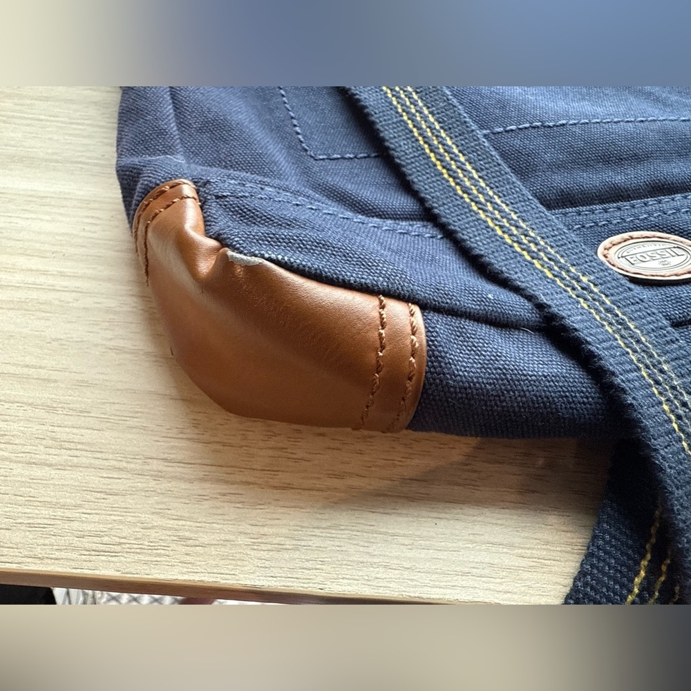Fossil Unisex Navy Denim and Brown Leather Crossbody Messenger Bag - Picture 8 of 12